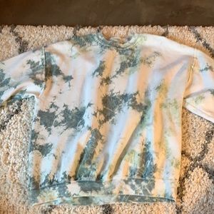 Urban Outfitters Green Tie Die Crewneck